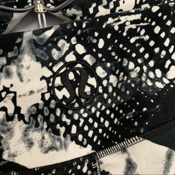 Lululemon Scuba Hoodie III Static Mist Black White - Picture 4 of 6